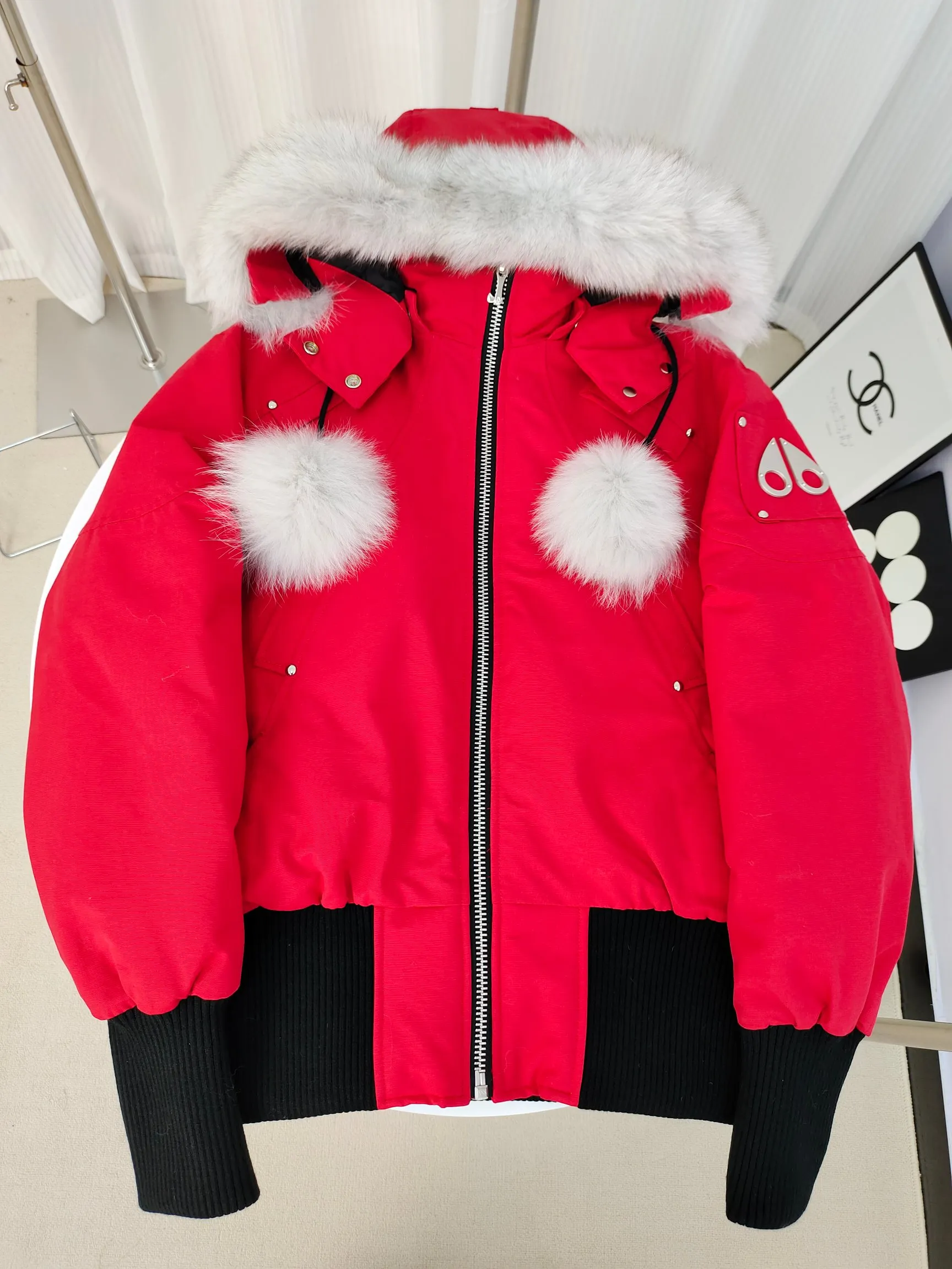 （ ） 03 Moose Knuckles ， ins 、 、 。 ， ， ！ ， ， ， Sizes: XS XL